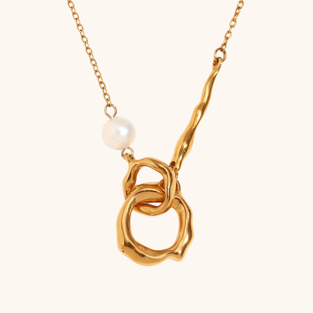 Liara Pearl Necklace