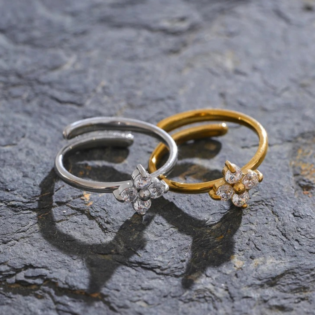 Petale Ring