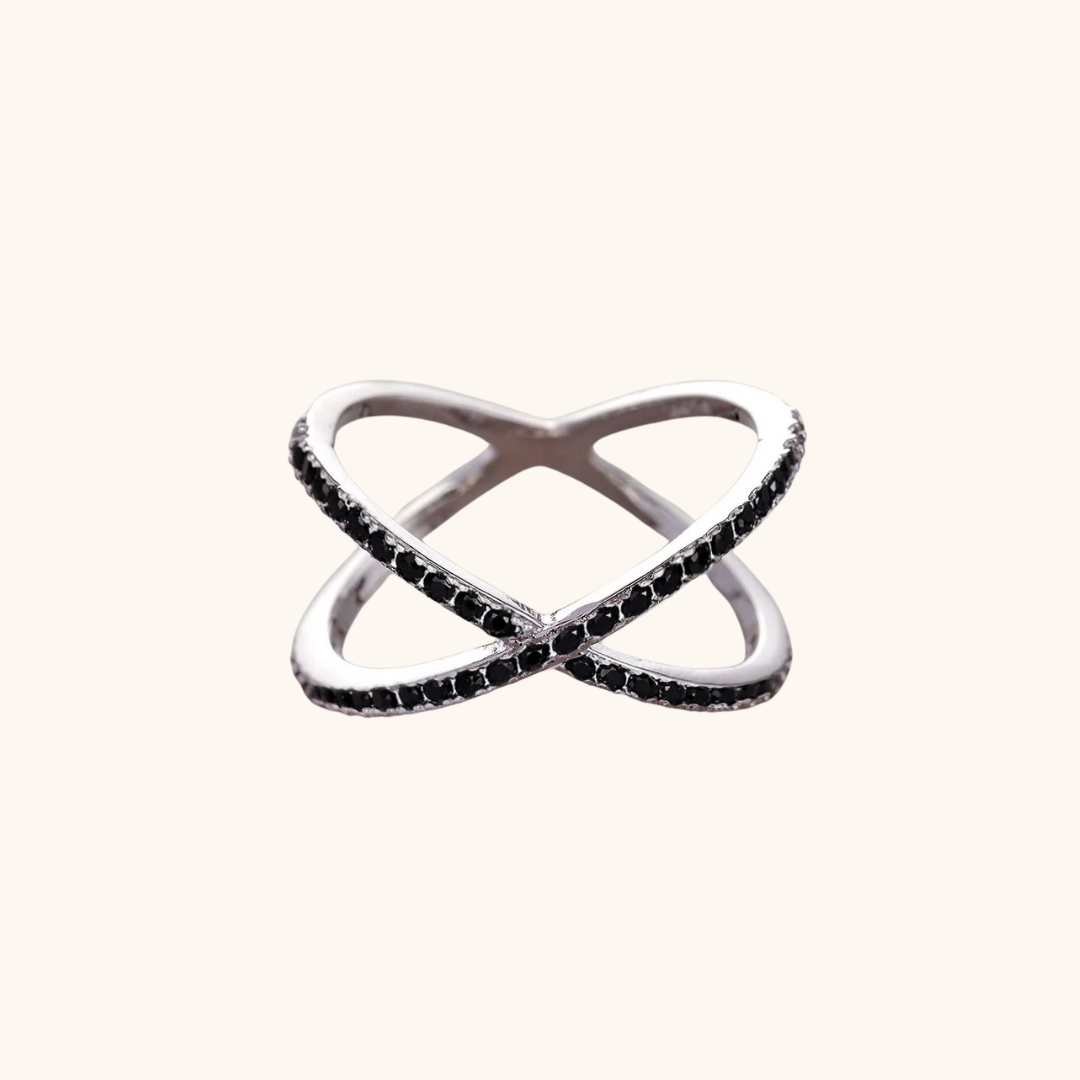 Valora Crisscross Ring