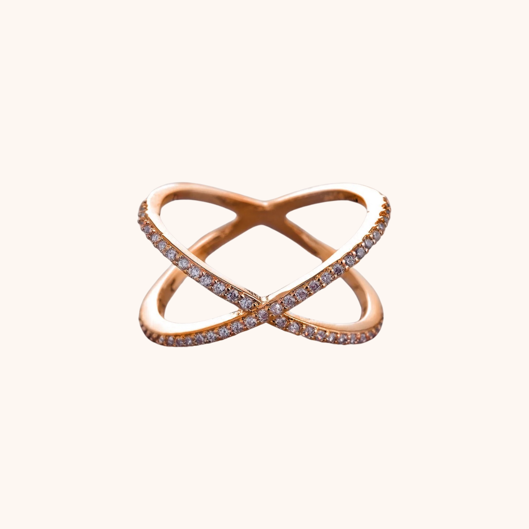 Valora Crisscross Ring