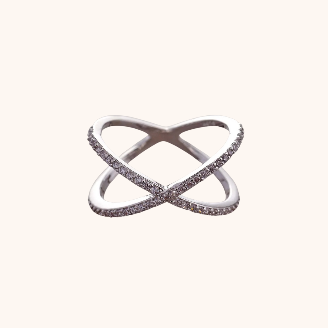 Valora Crisscross Ring