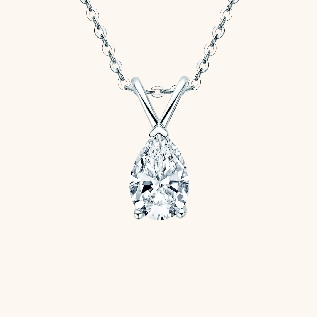 Vesper Solitaire Necklace