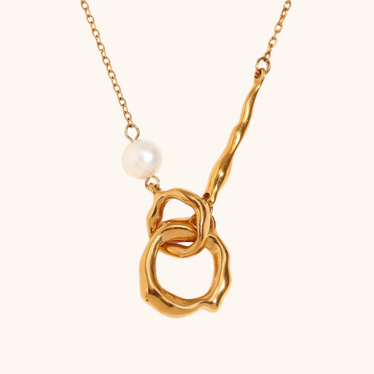 Liara Pearl Necklace