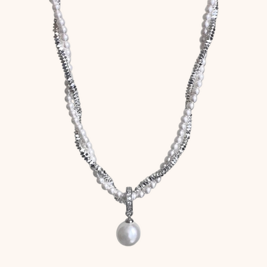 Serene Pearl Necklace